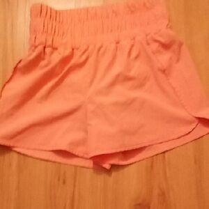 Daisy Fuentes Orange Athletic Shorts for Active Comfort